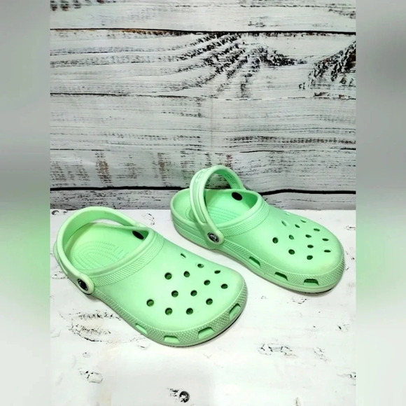 Crocs Classic Clog Sea Green size 6 Water‎ Beach Lake Boat - Picture 1 of 5